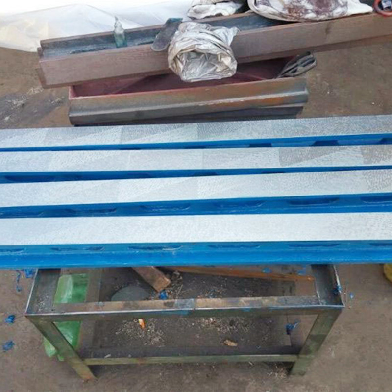 Liest méi iwwer Metal l Fuere Lineer