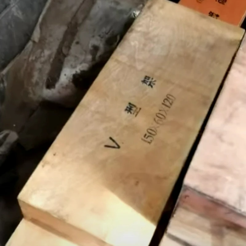 Versandvirze Videoen vu magnetescher V-geformte Frames a Magnéit-Quadratkëschten