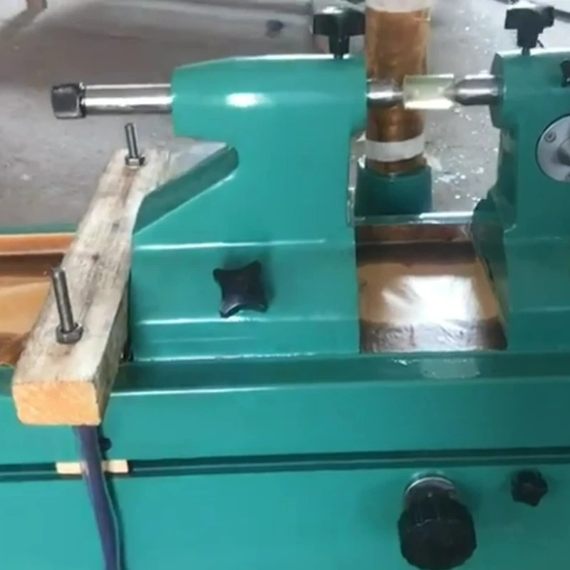 Déi fäerdeg Produkter vum Gang Runout Tester gi geliwwert